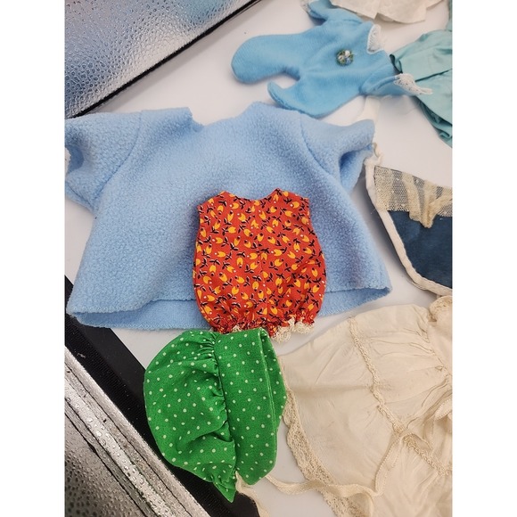 Vintage Doll Clothes And Accessories Lot Of 21 - Picture 11 of 15